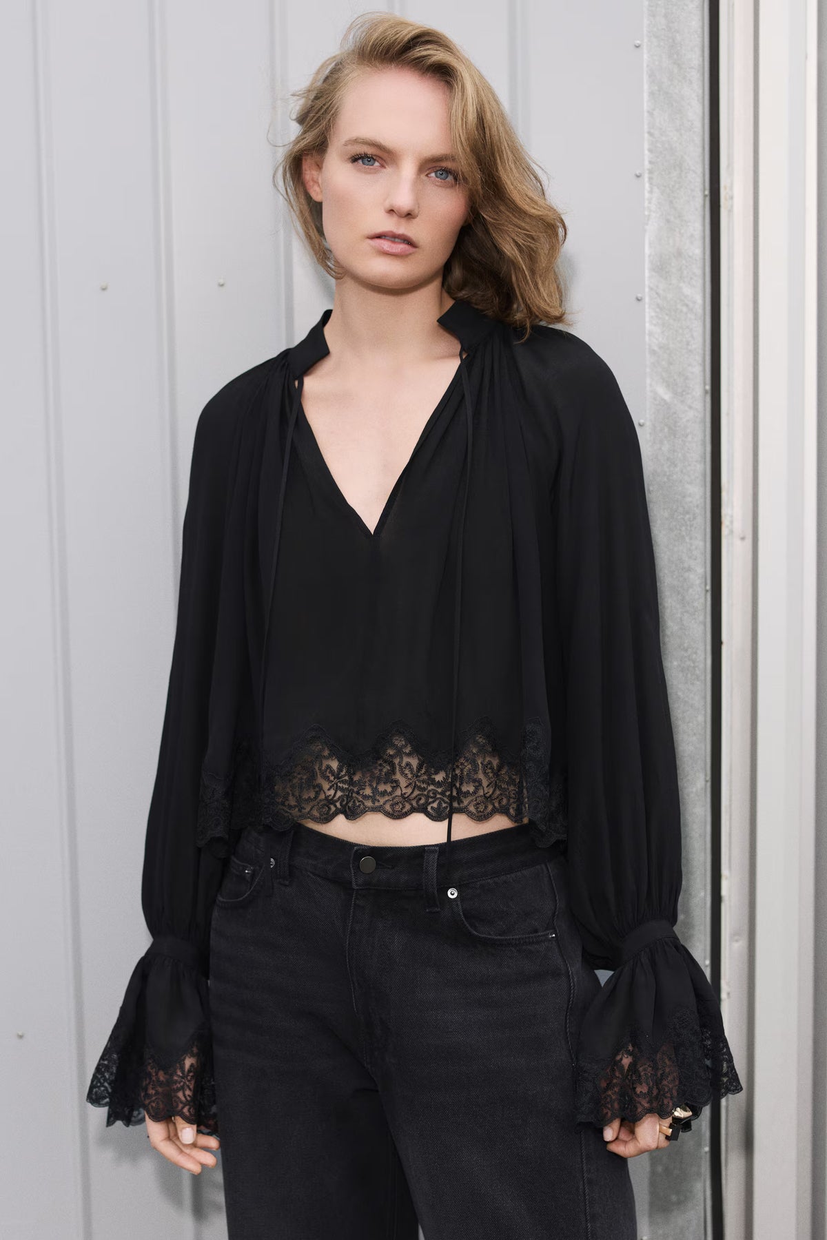 Lace Trim Balloon Sleeve Blouse
