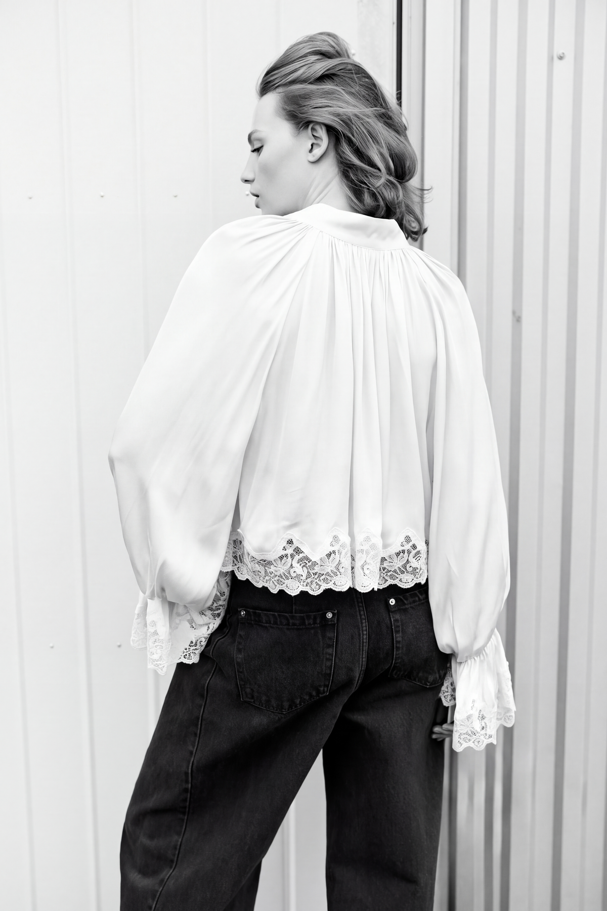 Lace Trim Balloon Sleeve Blouse