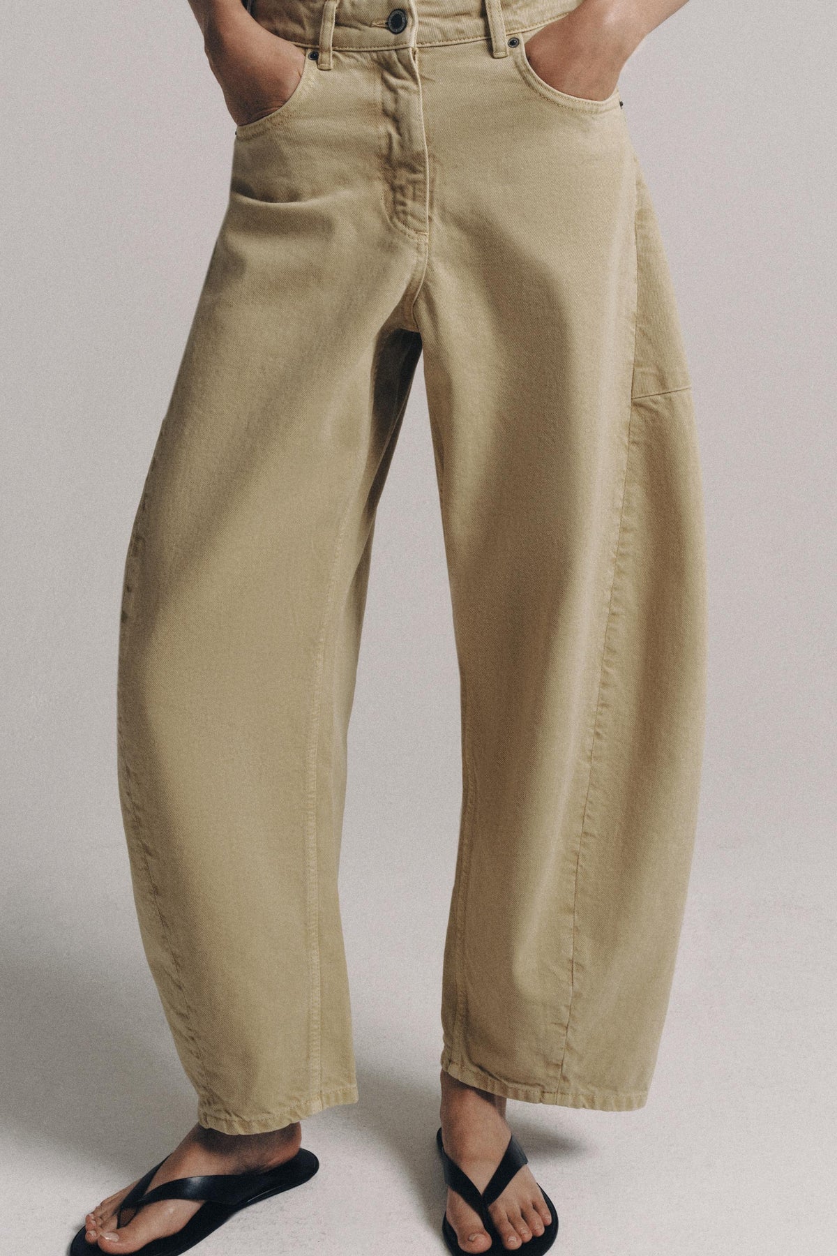 Bonnie Balloon Leg Jeans - Butter Yellow
