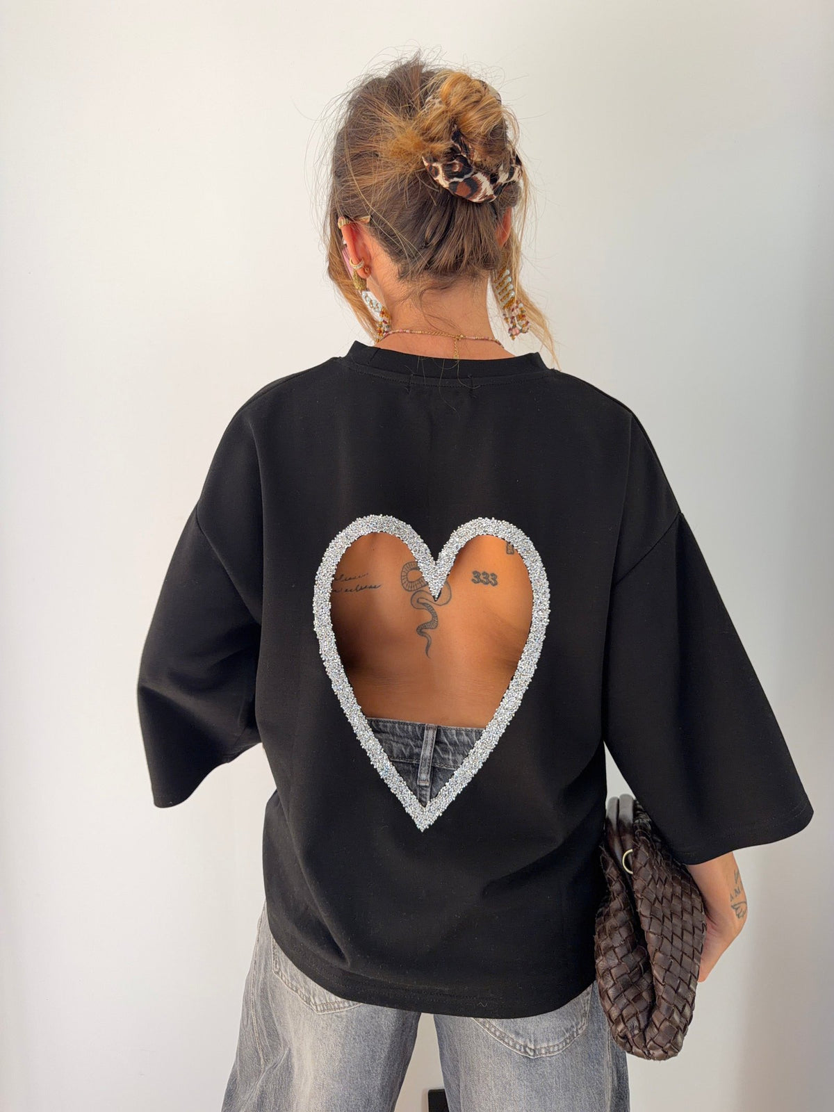 Juliet Heart Cutout Tee - Black