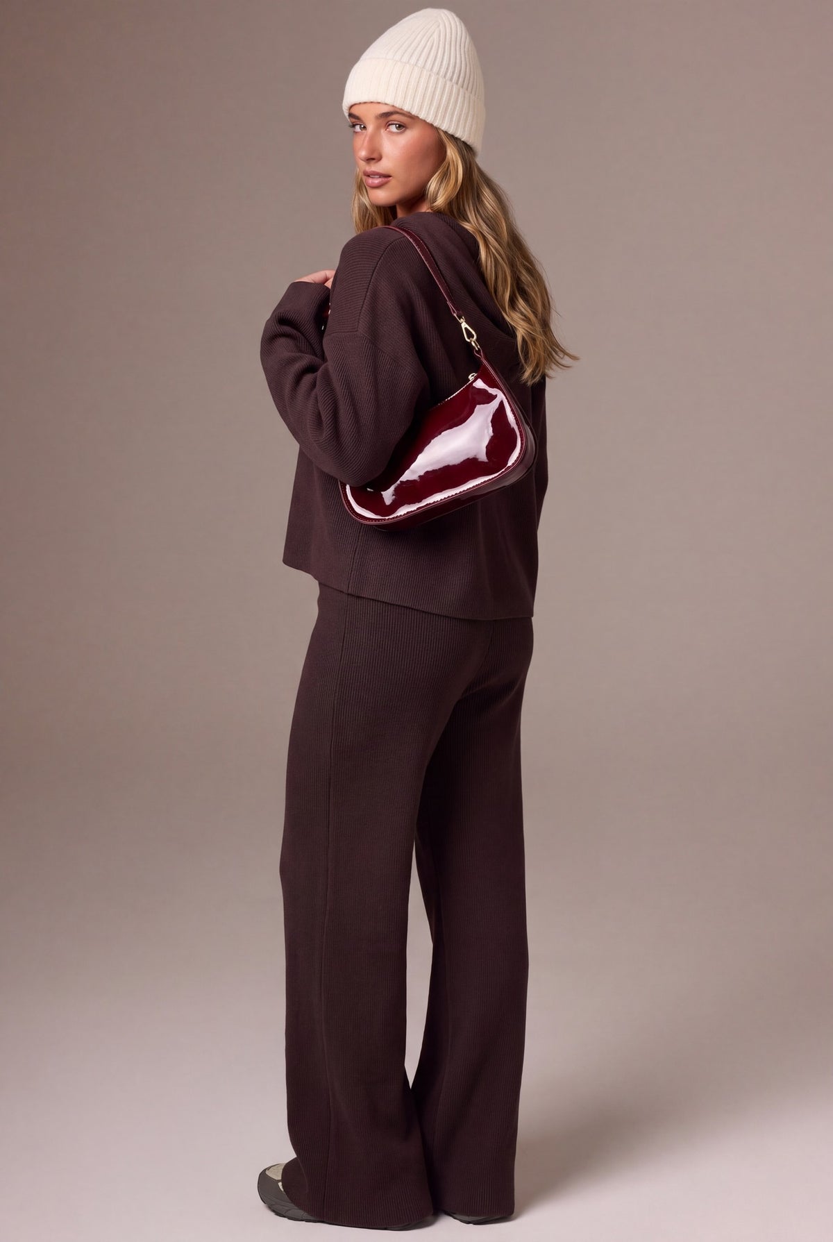 Éclat Bag - Burgundy - worn on model