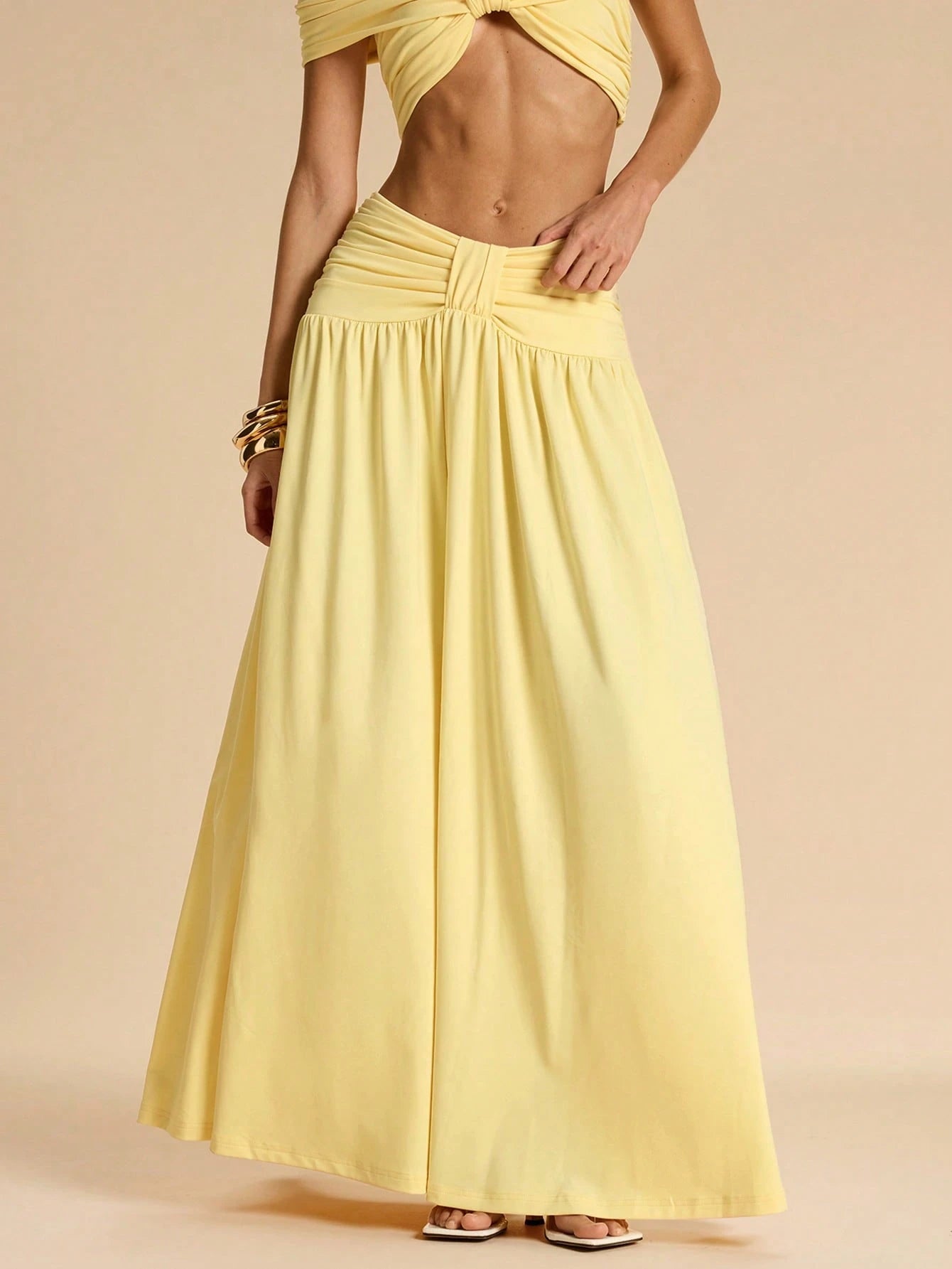 Bardot Twist Maxi Skirt Set – Butter Yellow