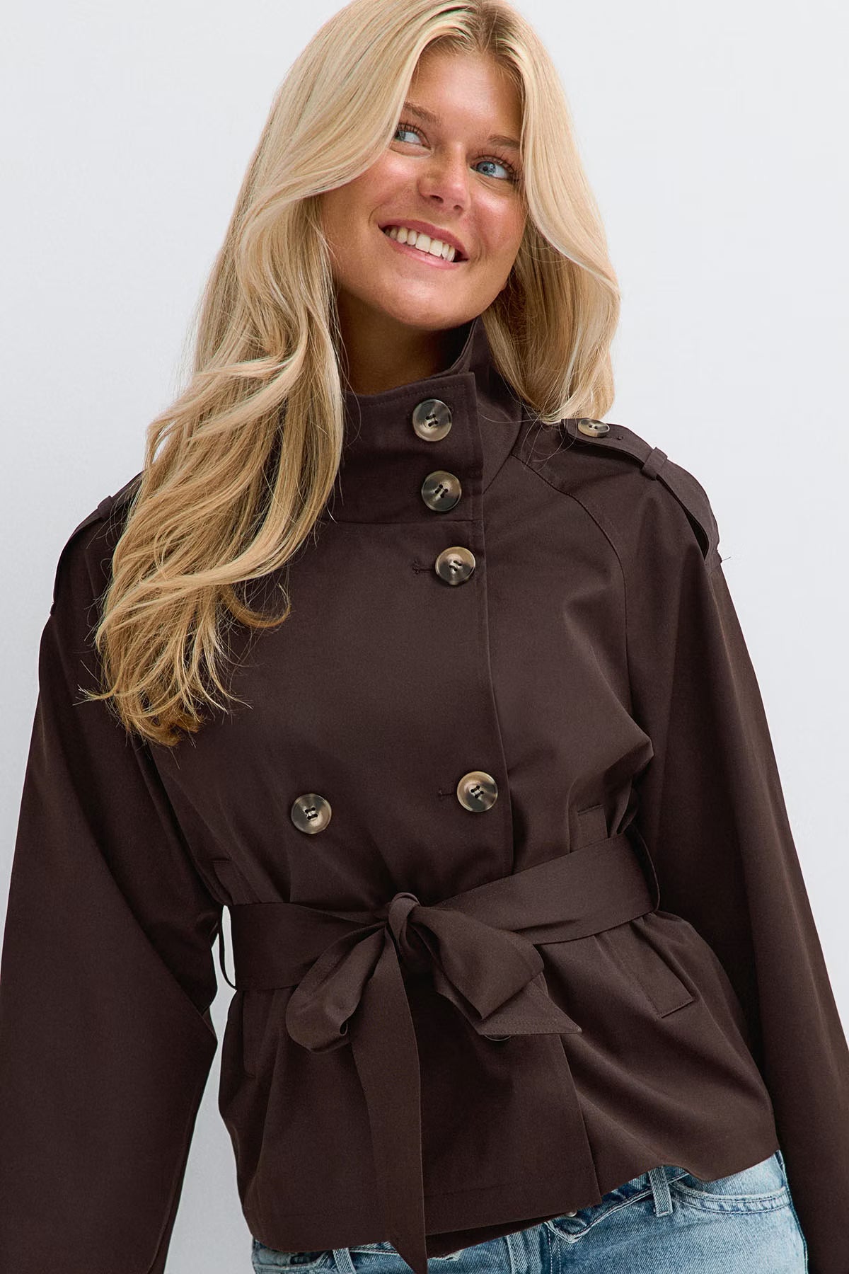 Cropped Belted Trench Jacket