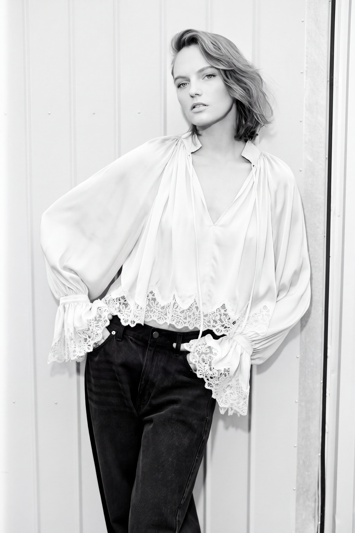 Lace Trim Balloon Sleeve Blouse