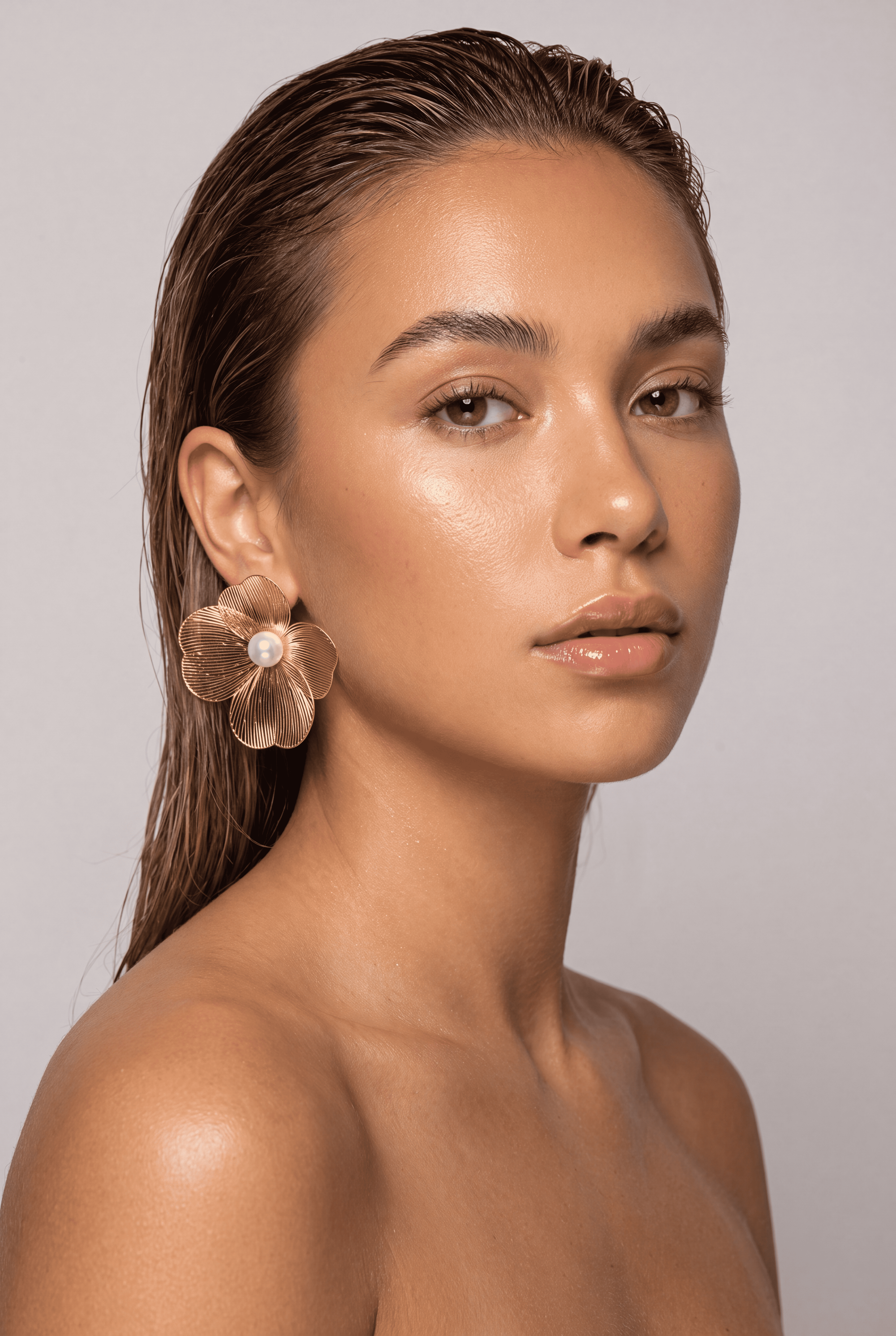 Golden Bloom Pearl Earrings