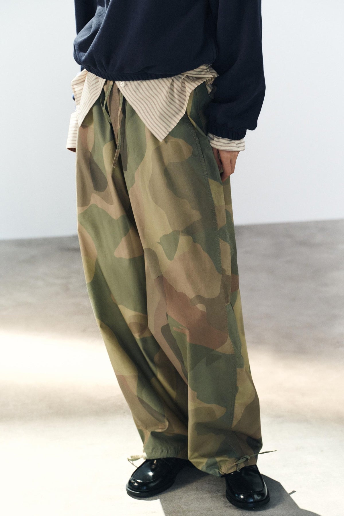 Harper Camo Drawstring Wide Leg Pants - Camo