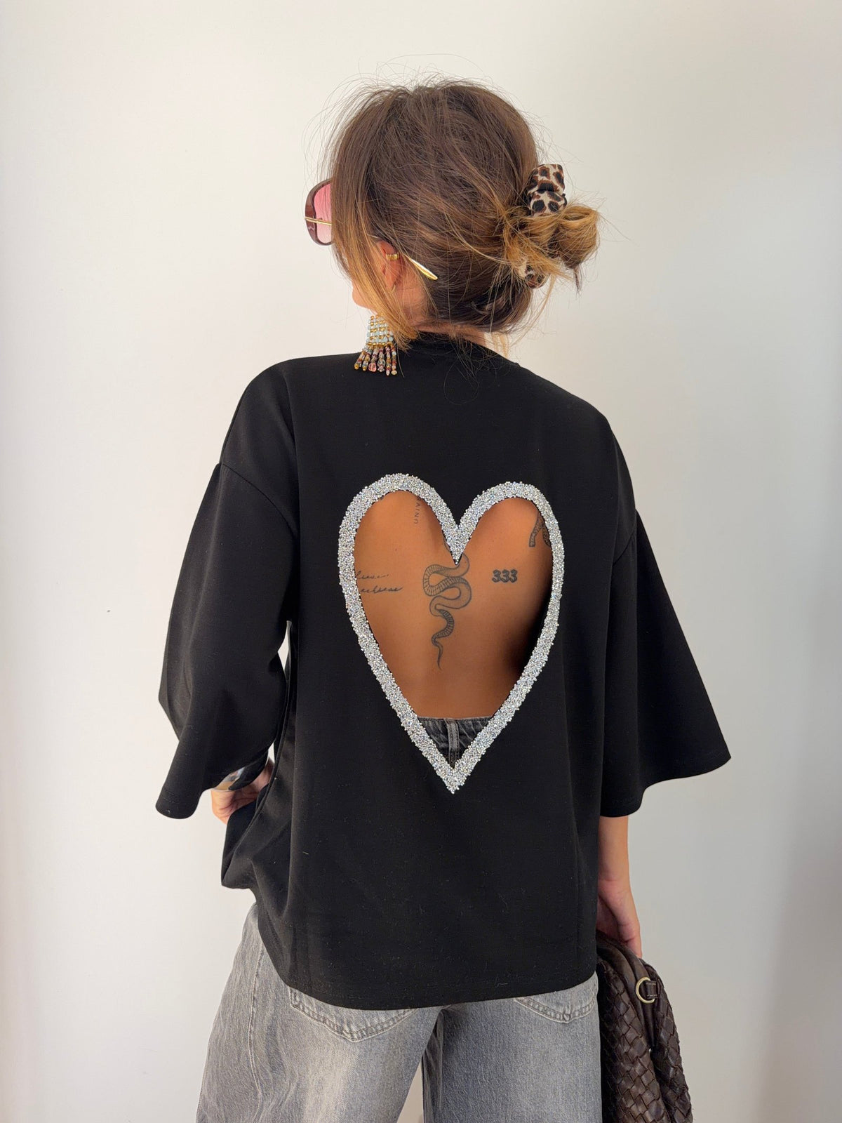 Juliet Heart Cutout Tee - Black