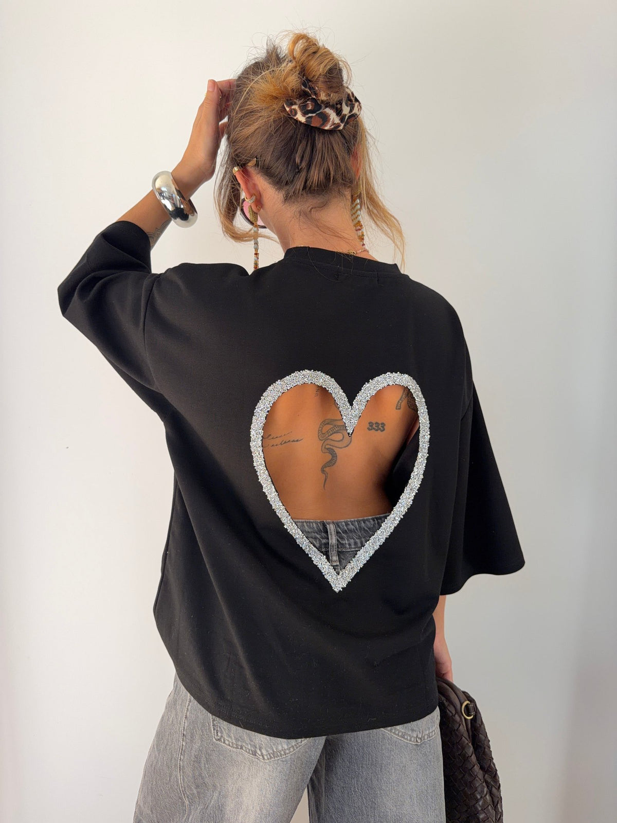Juliet Heart Cutout Tee - Black